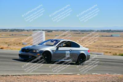 media/Oct-18-2025-Extreme Speed (Sat) [[d6d7e1fef1]]/Group 3 Purple/Session 2 (Turn 3)/